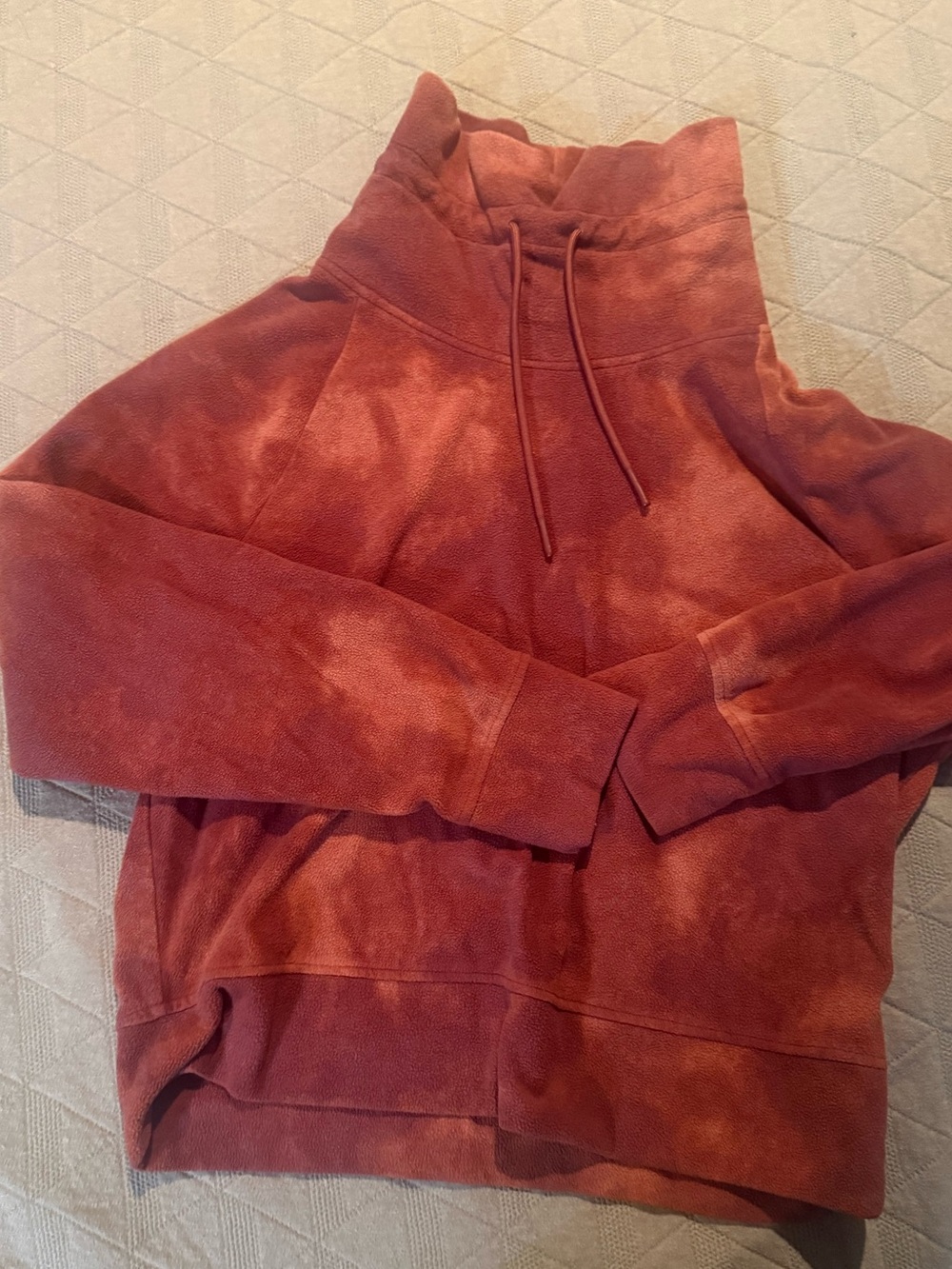 Old Navy Tie-Dye Pullover Hoodie in Rust Orange
